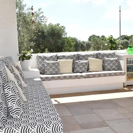Trullo Genesi * チステルニーノ