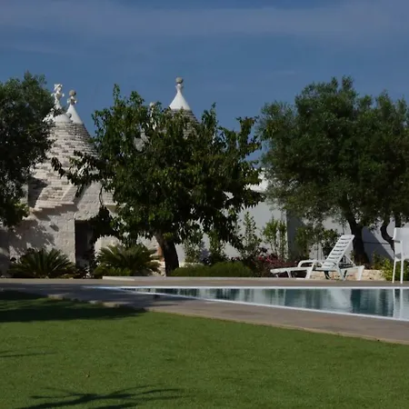 Trullo Genesi * チステルニーノ