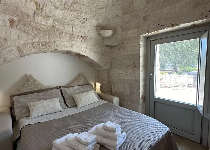 Trullo Genesi ヴィラ チステルニーノ