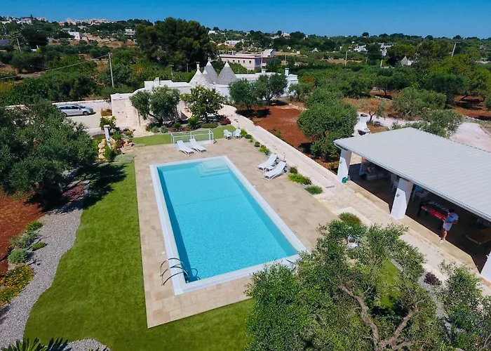 ヴィラ Trullo Genesi *